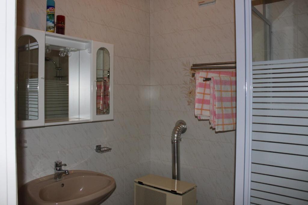 Orwa Apartmanok - Cedrus Koez ザラカロシュ 部屋 写真