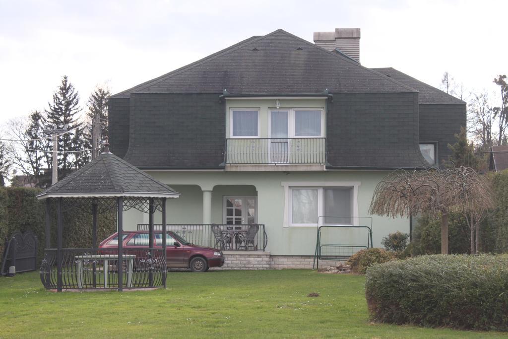 Orwa Apartmanok - Cedrus Koez ザラカロシュ エクステリア 写真